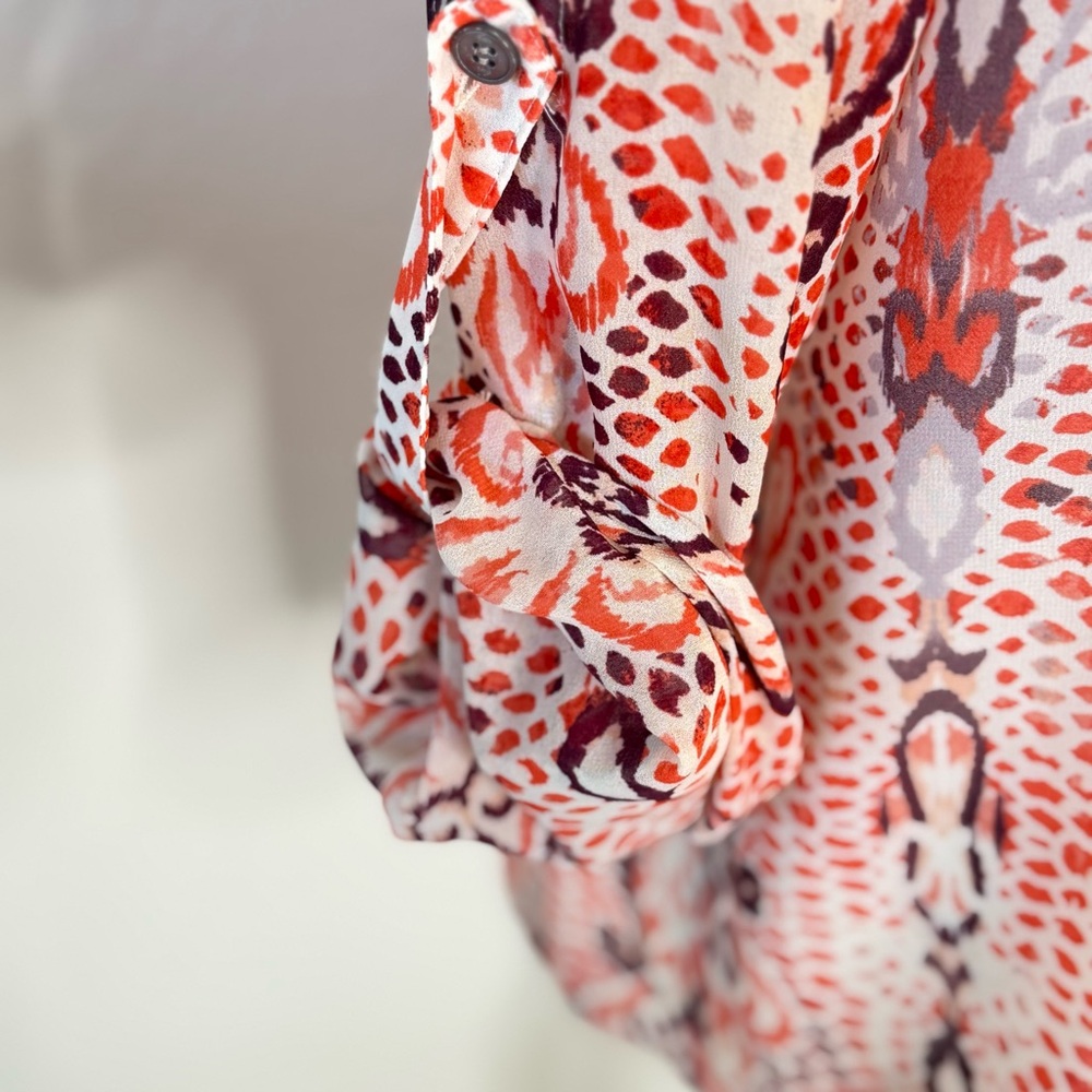 Women's Multicolor Patterned Top - Picture 3 of 10